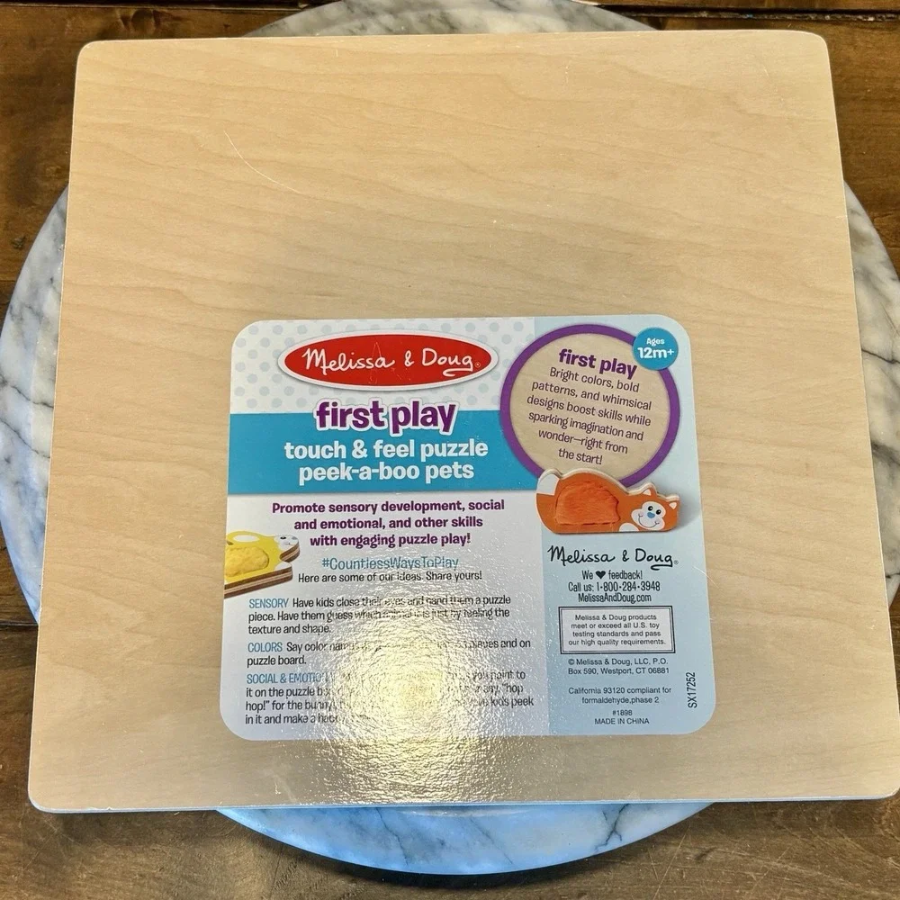 Melissa & Doug‎ First Play Wooden Touch and Feel Puzzle Peek-a-Boo Pets
